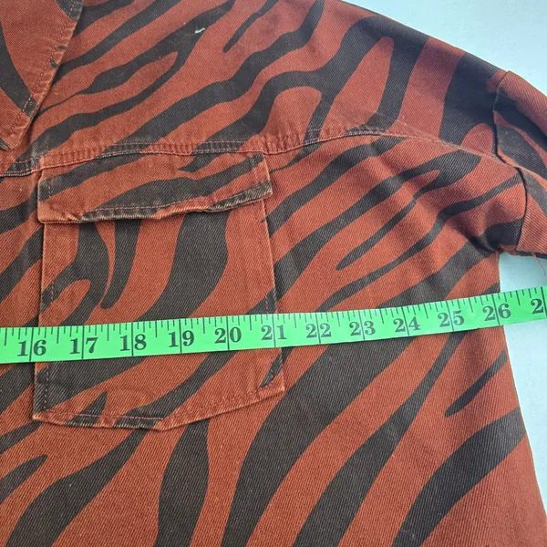 Zara Red Brown Zebra Print Oversized‎ Snaps Shirt Jacket Women's Size M - Image 8