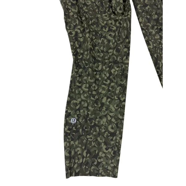 Lululemon Green Camo Ankle Zip Leggings Size 10 - Image 4