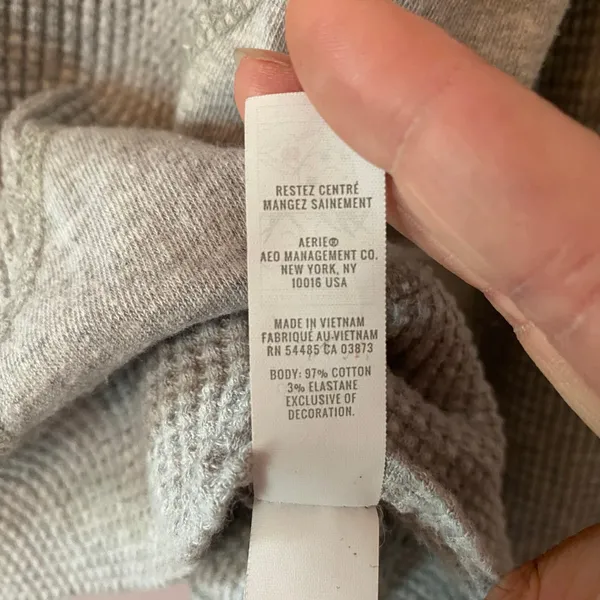 Offline by Aerie Gray Thermal Waffle Knit Long Sleeve Loungewear Women's size XS - Image 9