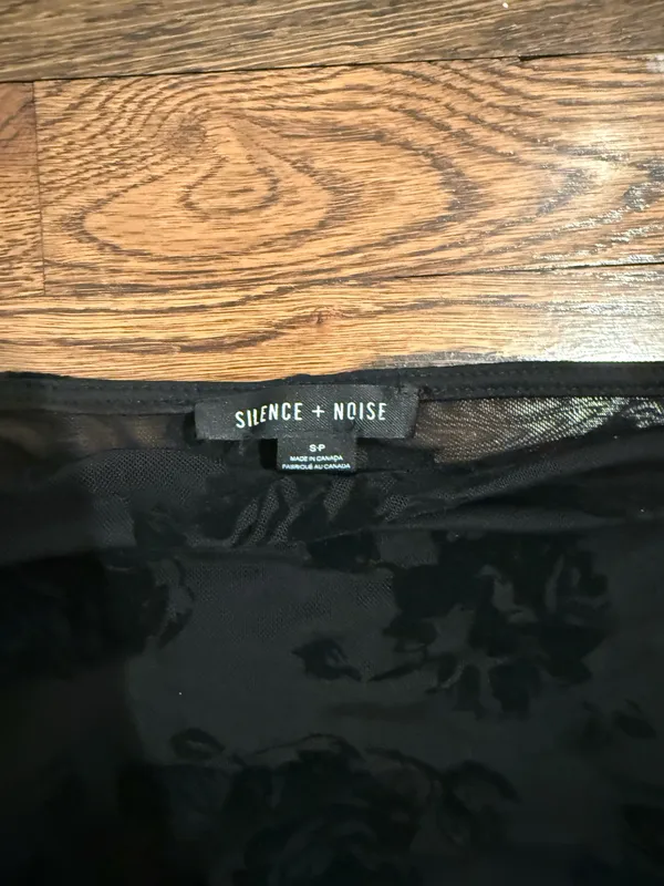 silence + noise Black Floral Burnout Boatneck Tee - Image 3
