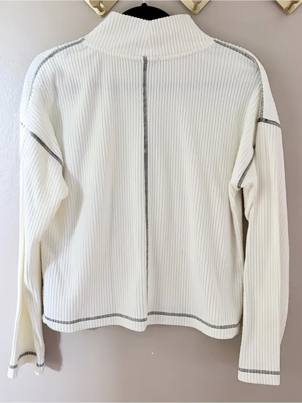 EVEREVE White Ribbed Mock Neck Contrast Stitch Sweater Size S - Image 4