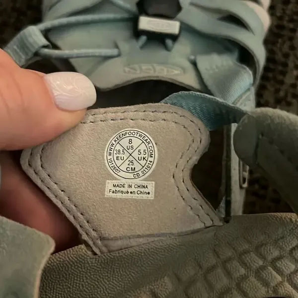 ✨KEEN Women's Cypress Sz 8 Sandals✨ - Image 7