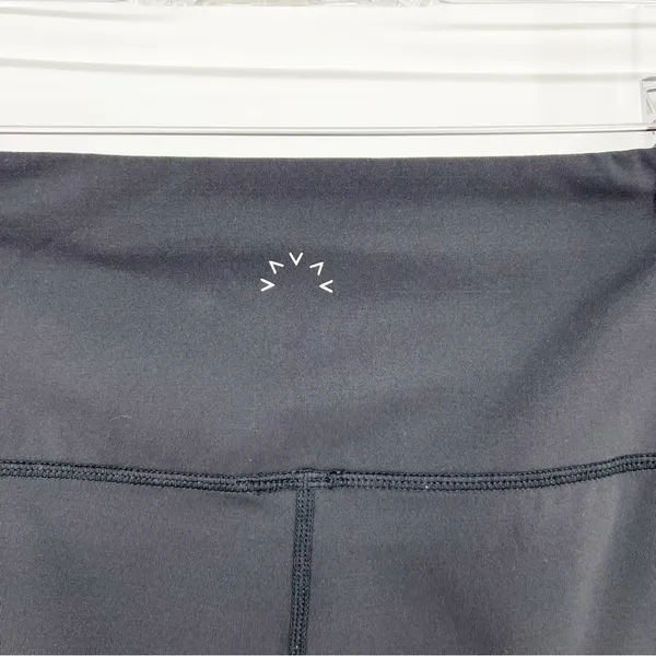 Varley Hughes Mid Rise Activewear Leggings Women's Size M Black Pilates Princess - Image 6