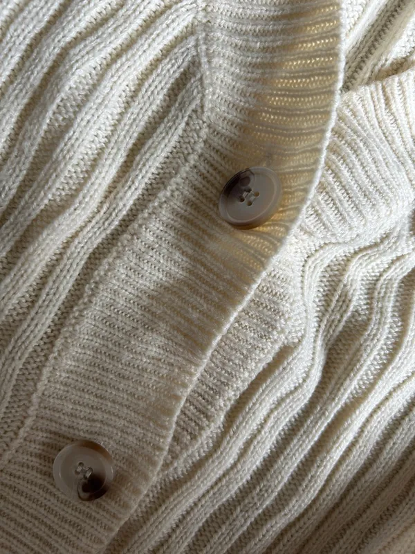 Nasty Gal Cream Ribbed Cropped Cardigan - Image 3