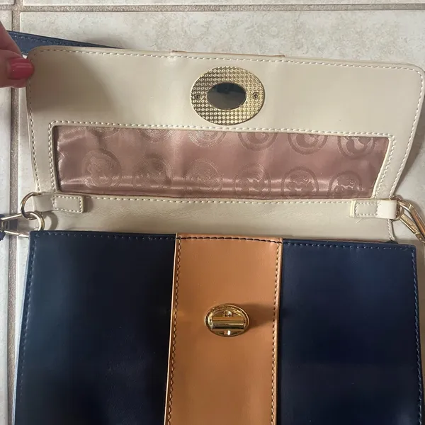 Spartina 449 Navy Turn-Key Clutch - Image 6