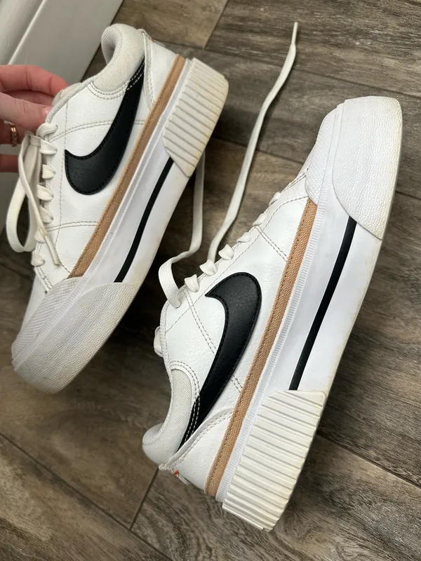 Platform Low-Top Nike Blazer - Image 6