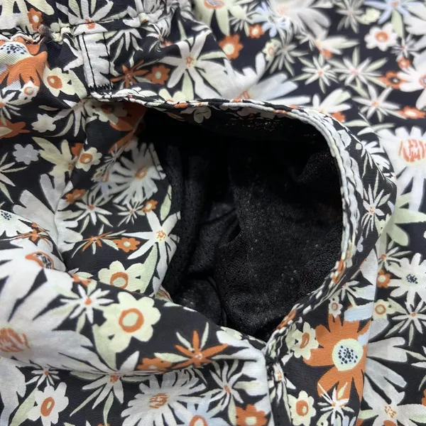 Patagonia Womens Baggies Shorts Floral Daisy Print Black White Small - Image 7