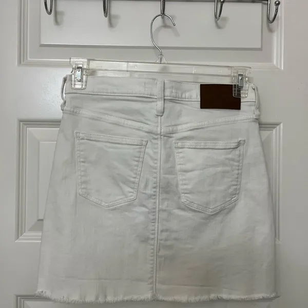 J Crew Mercantile White Denim Mini Skirt Size 2 - Image 9