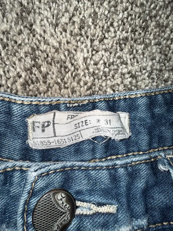 Free People Distressed Denim Cutoff Shorts Size 31 - Image 2