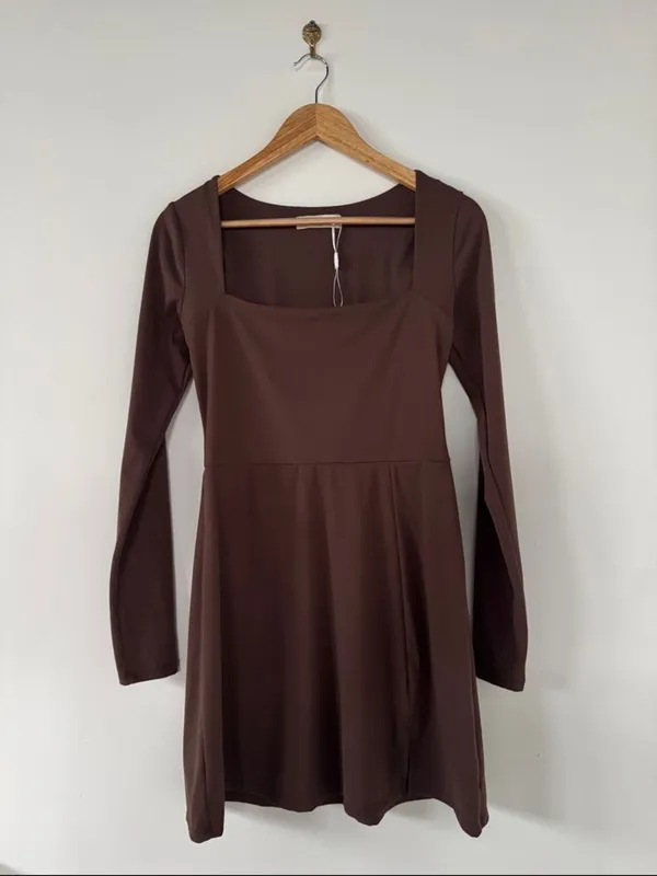 Qinsen Square Neck Long Sleeve Midi Dress in Chestnut NWOT - Image 2