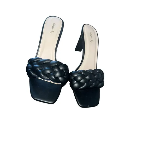 ✨Quipid Block Heel Braided Black Sz 10 Sandals✨ - Image 2