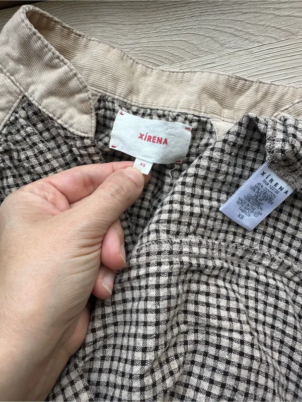 XIRENA Cream And Black Plaid Checkered Long Sleeve Blouse Size XS - Image 5