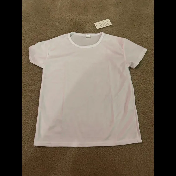 Woman fast drying work out shirt medium white unused - Image 2