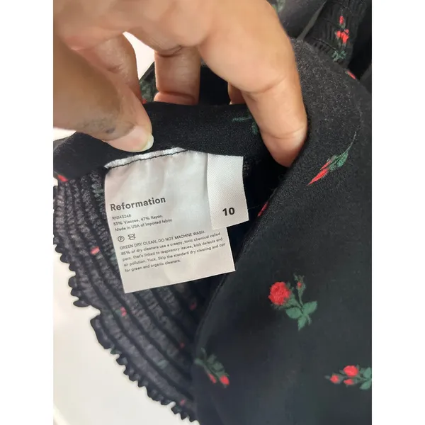 Reformation Pinto Black Long-Sleeve Rose Print Square-Neck Top Sz 10 - Image 7