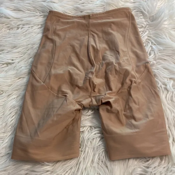 SOMA size M shape-wear excellent condition color tan inseam 7” waist 10” - Image 7