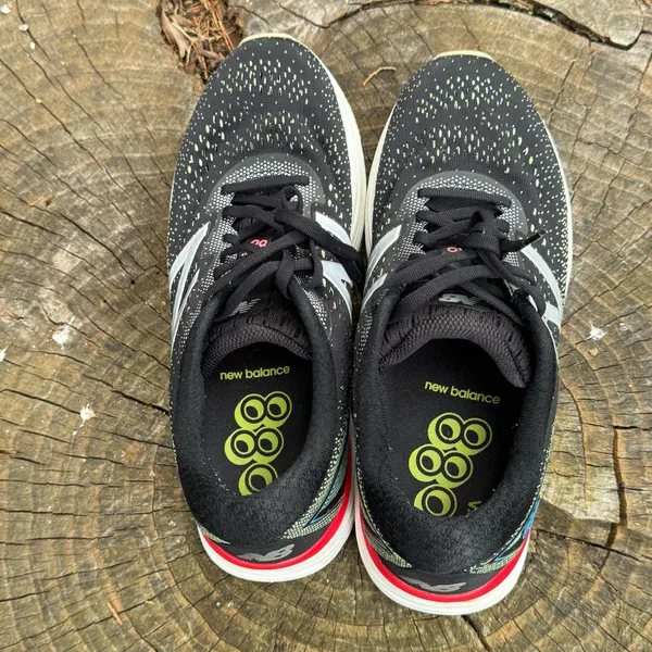 New Balance 880 V.9 men’s Shoes size 9 - Image 5
