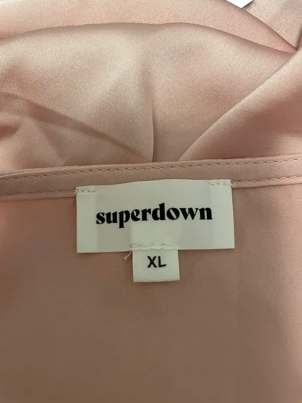 Revolve Pink Satin Halter Open Back Top - Image 4