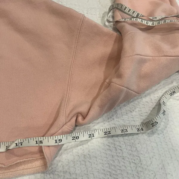 Alo Yoga Extreme Cropped Pullover in a soft pink hue size M women - Image 7