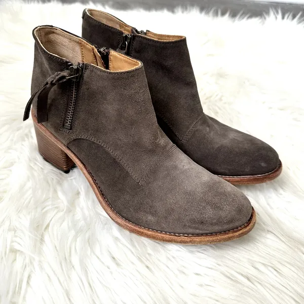Alberto Fermani Capricia Suede Ankle Bootie Sz 8 Brown - Image 7