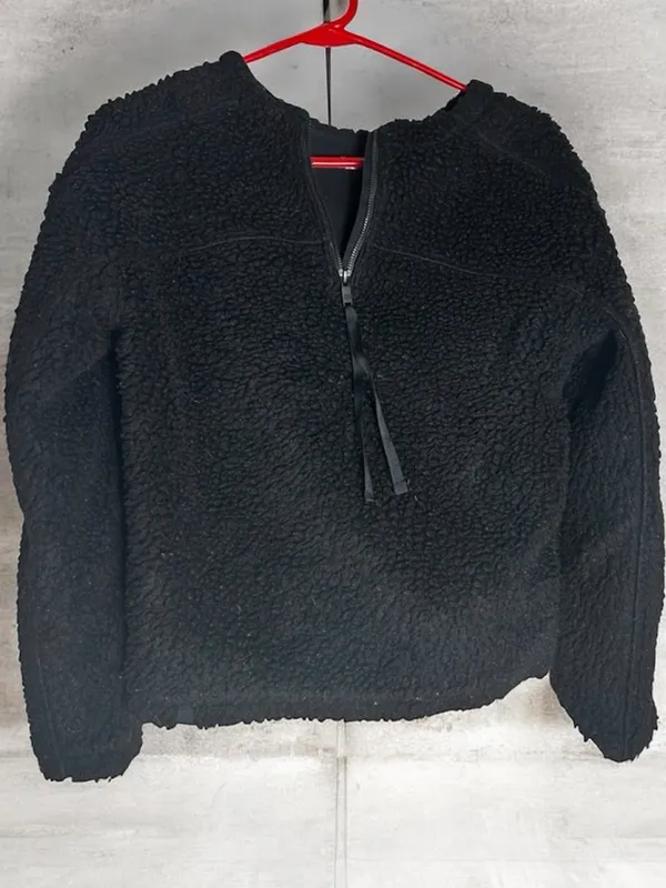 Lululemon Wool Whenever Crew Black Sherpa Fleece Back-Zip Cropped Sweater Size 4 - Image 2