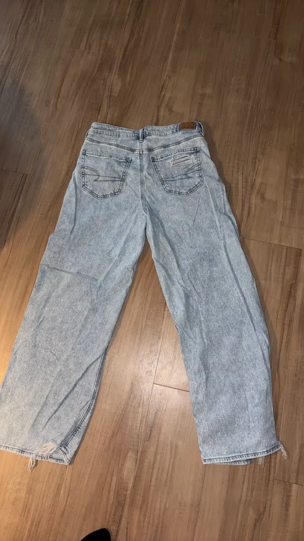 American Eagle Stretch Jeans - Image 3