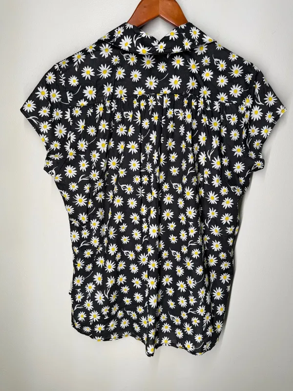 The Cat’s Pajamas Daisy Cotton Pajama Top Cottagecore Floral Button Front Poplin - Image 7