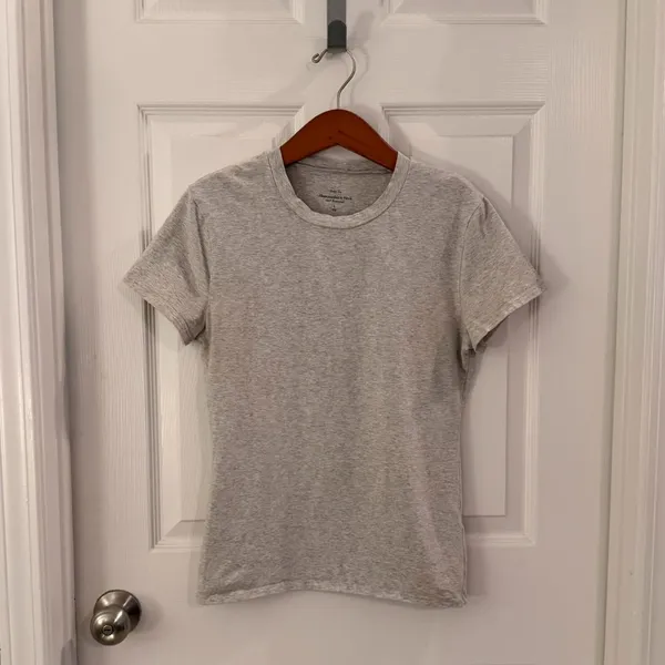 Abercrombie & Fitch A&F Essentials Baby Tee Heathered Grey Size Large - Image 2