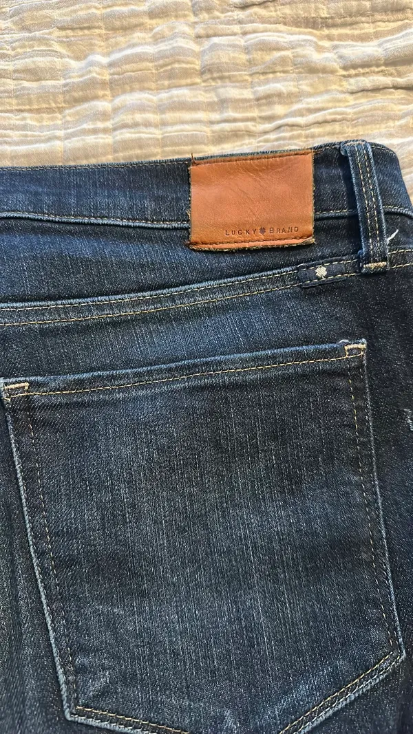 Lucky Brand Jeans - Image 6