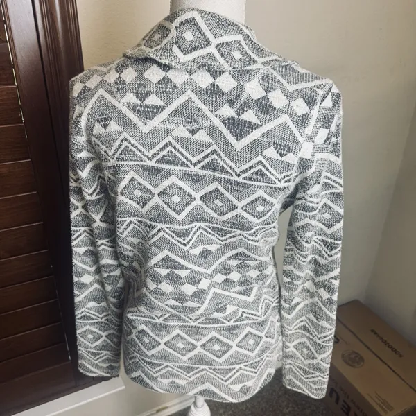 Lucky‎ Brand Women’s Aztec Tribal Knit Jacket Blazer sz S grey cream - Image 3