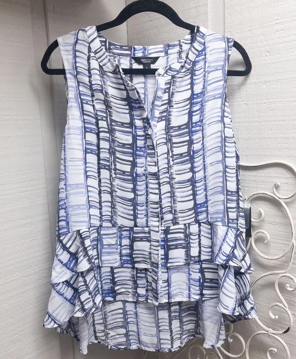 Simply Vera Vera Wang Sleeveless Flounce Shirt - Image 2