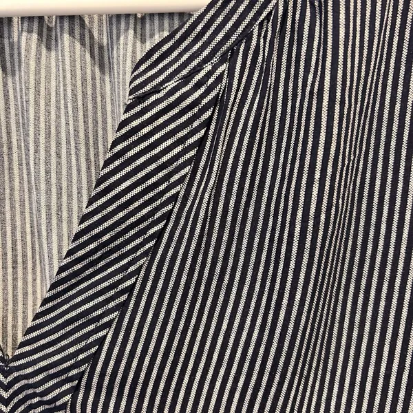 Old Navy Womens Large Navy Blue White Striped Short Sleeve V-Neck Rayon Blouse - Image 3
