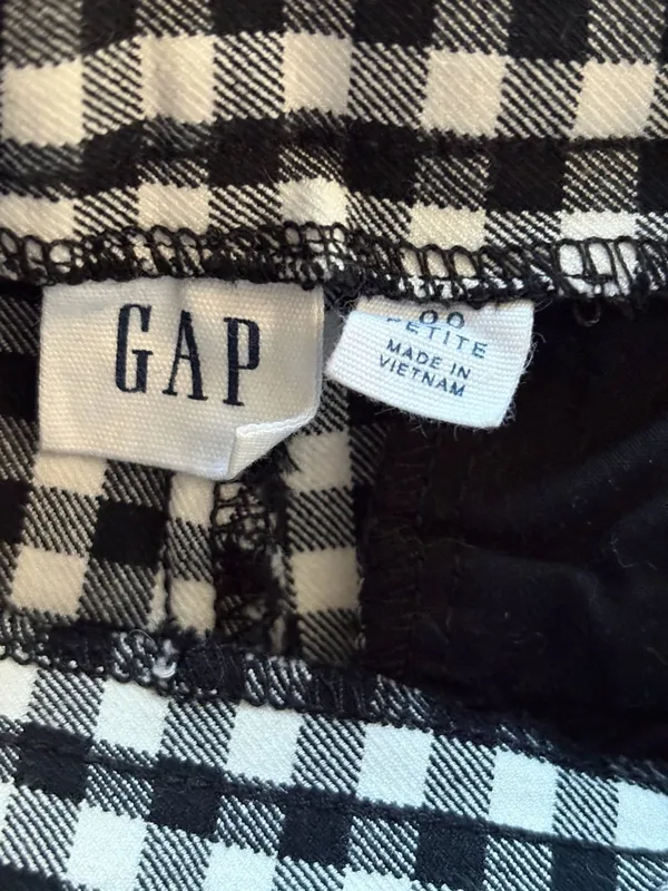 GAP Classic Gingham Flat-Front High Rise Side-Zip Shorts Size 00 Petite - Image 5