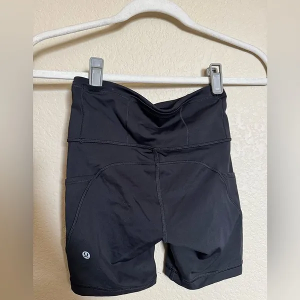 Lululemon Fast & Free shorts 6“ Non Reflective in black‎ - Image 2