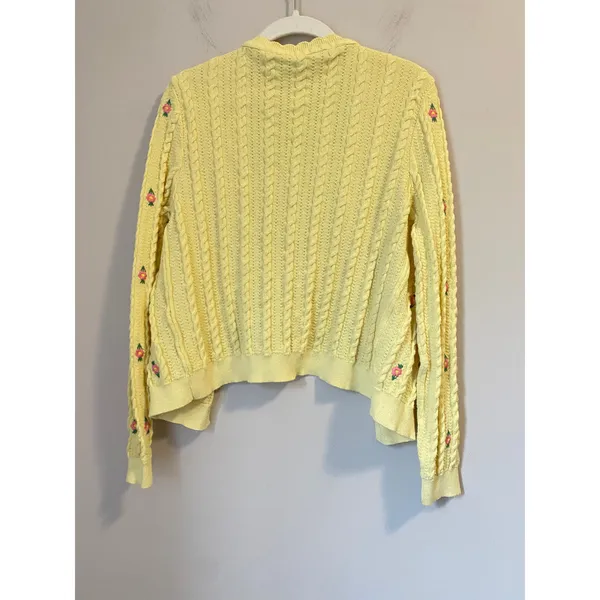 MANGO Flowers Knit Cardigan in yellow with tiny embroidered pink flowers sz. XL - Image 3