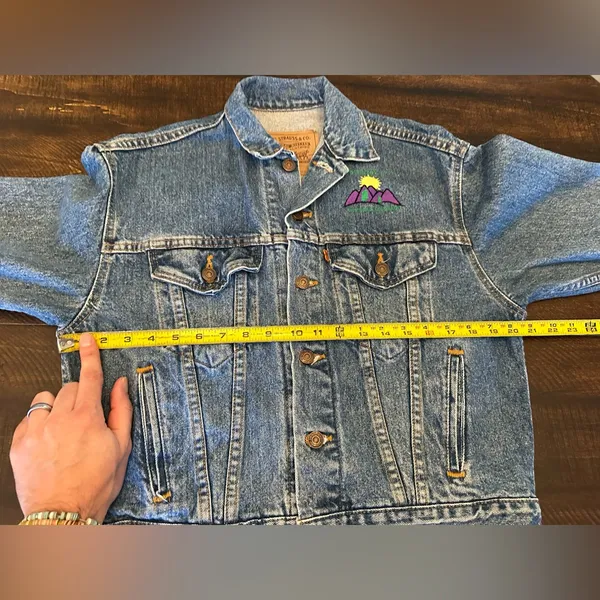 Vintage Levi's Denim Trucker Jacket Women’s Medium Made in USA 90s Jean Jacket - Image 5