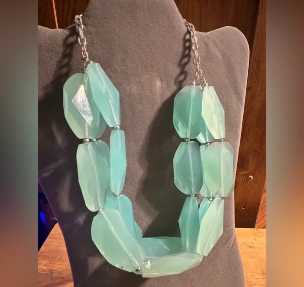 Chunky Beaded Statement Necklace Blue - Image 3