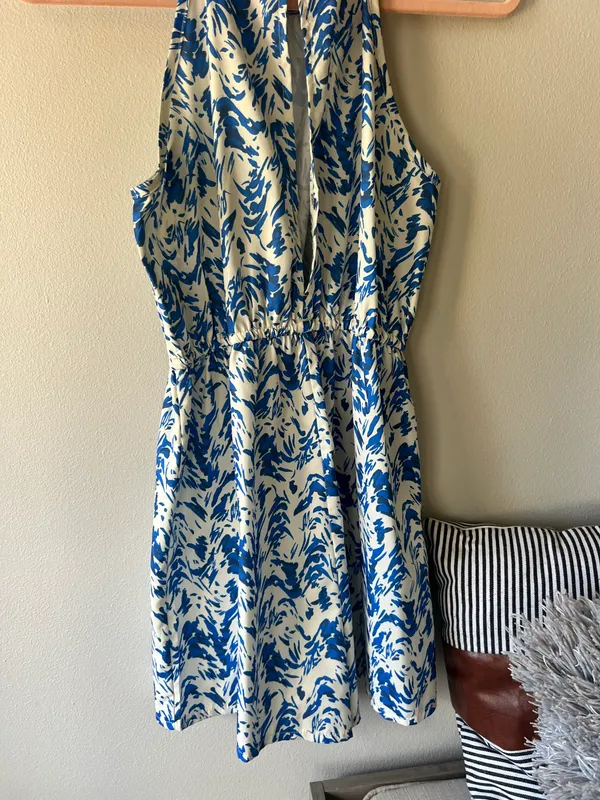 Blue Allover Print Halter Neck Romper Size Small/4 - Image 17