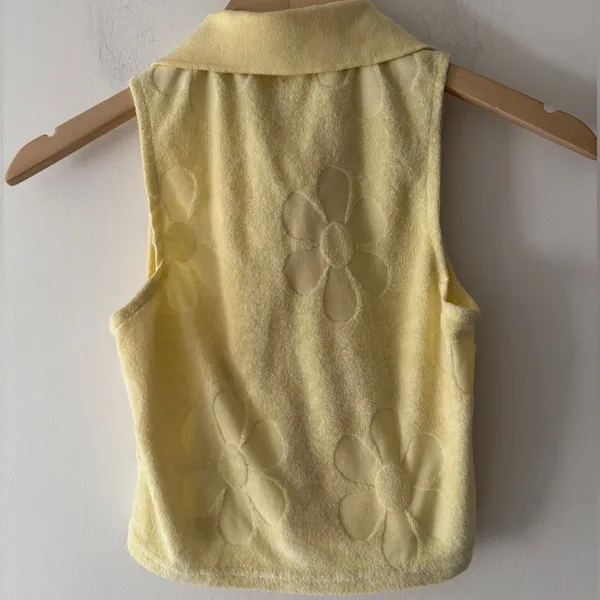 Rue 21‎ Yellow Terry Floral Sleeveless Polo Top - Image 5