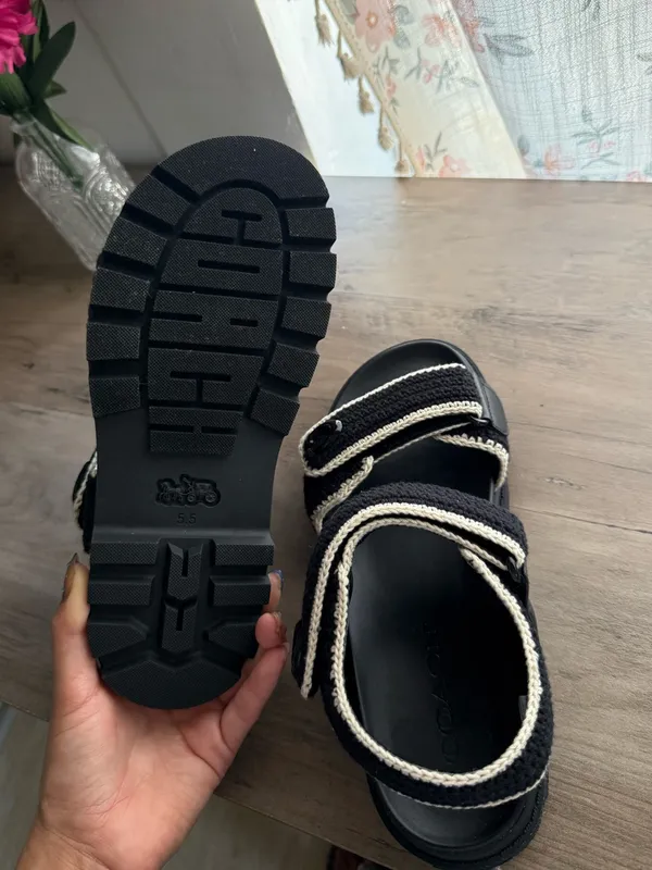NWOT Coach Brynn Sandals in Black Crotchet Size 5.5 - Image 5