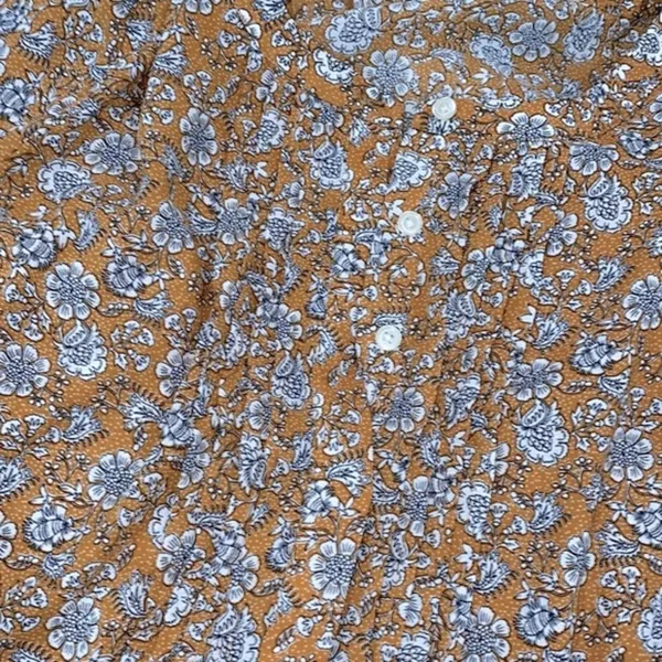 LOFT floral top size medium - Image 7