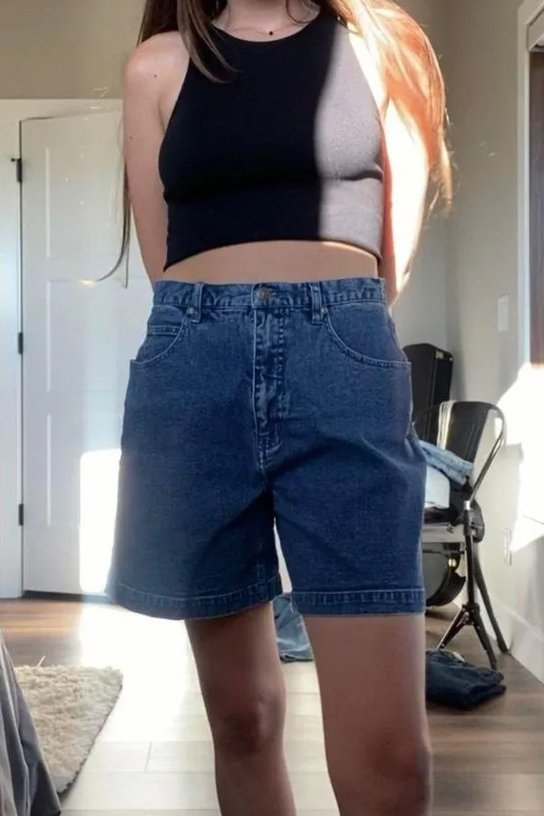 Vintage high waisted mom shorts 🦋 - Image 2