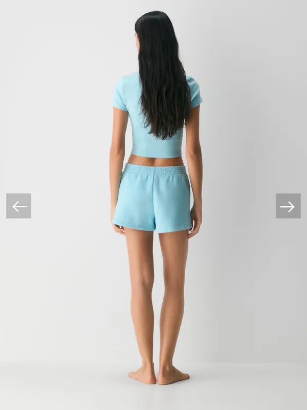 Aritzia Sweat Shorts TNA - Image 5