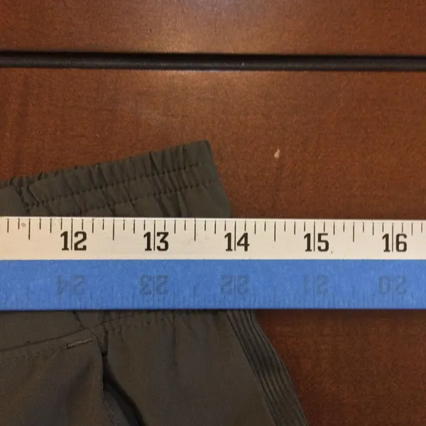 Athleta Brooklyn jogger gray 6 petite - Image 3