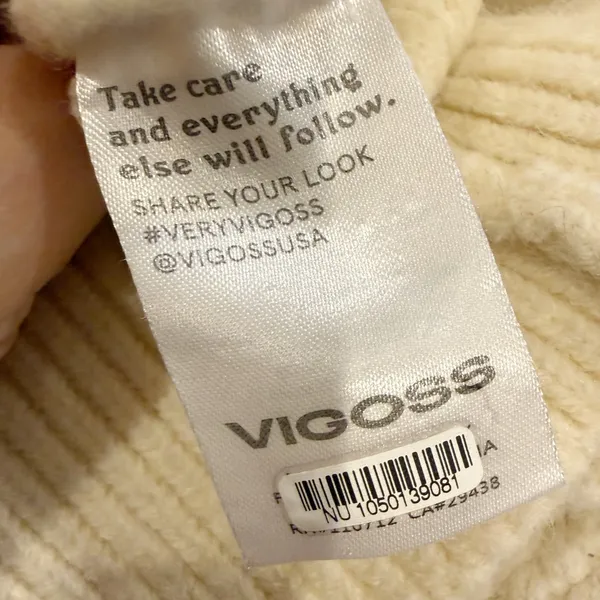 Anthropologie VIGOSS‎ Cable Knit Tie Back Sweater in Cream - Image 9