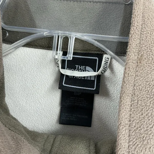 The North Face Tan and White Fleece Jacket 590 - Image 2