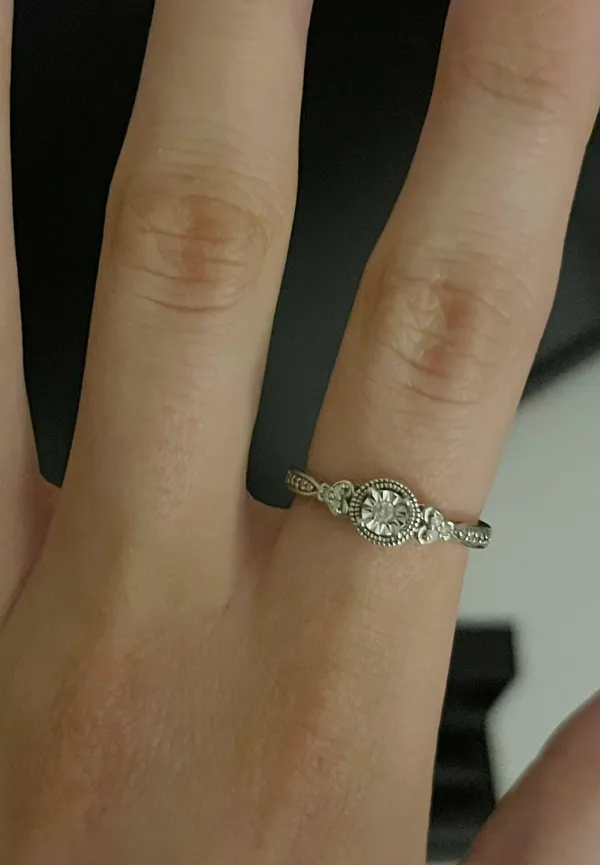 Sterling Silver Diamond  Ring - Image 2