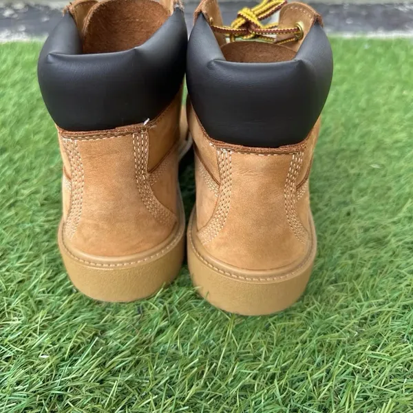 Timberland 6-Inch Premium Waterproof Boot Size 2 Women’s Size 3.5 - Image 5