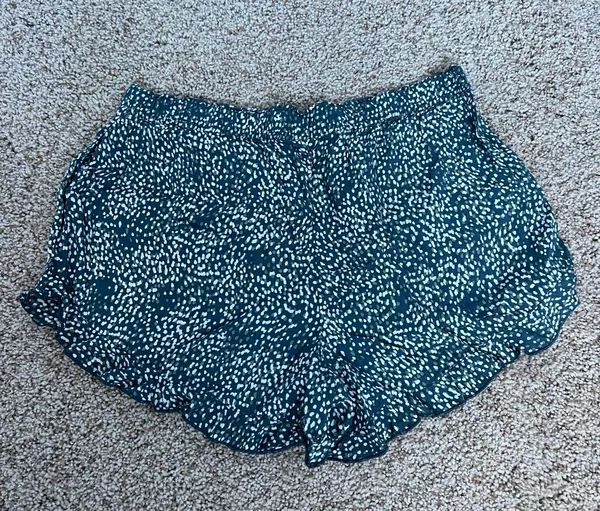 Melrose and Market Flowy Ruffle Shorts - Image 2