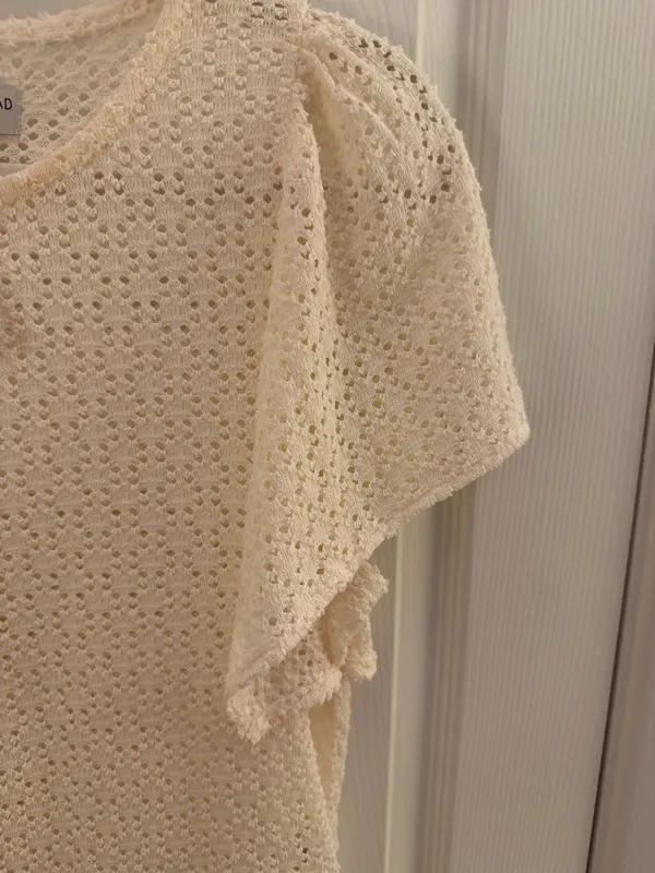 Madewell Texture & Thread Cream Eyelet Flutter Sleeve Top Small - Image 5