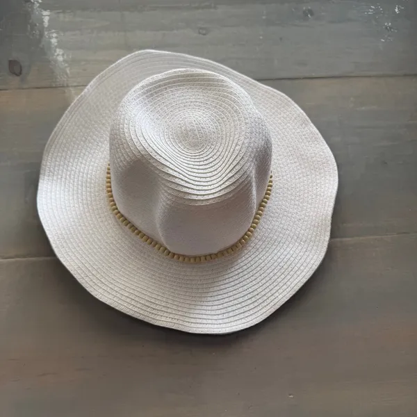INC International Concepts White Beaded Straw Hat Sz O/S NWT - Image 2